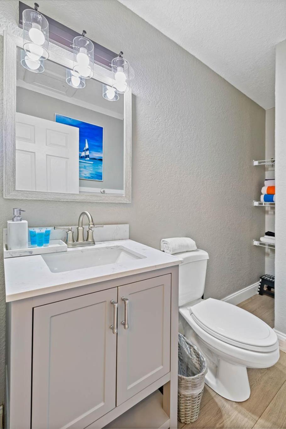 5 Bed3Bath Waterfront Pool Home With Full Gym, Office, And Heated Pool! Hernando Beach 외부 사진